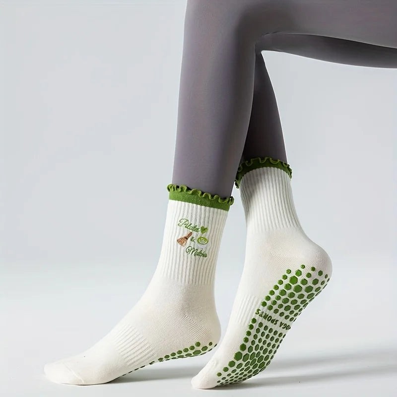 pilatso™ Grip Socks Matcha